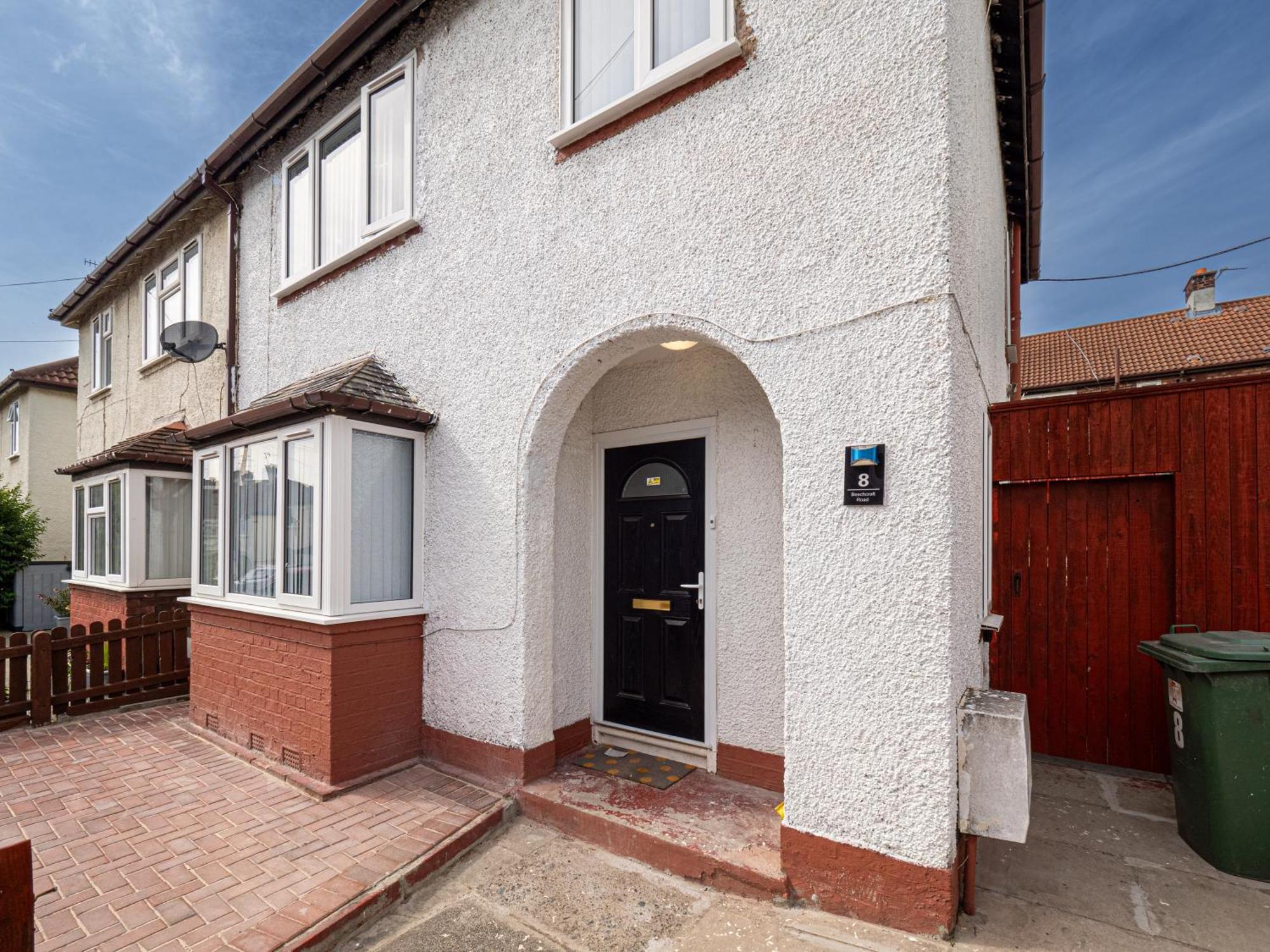 3Br Haven Retreat In Wallasey With Free Street Parking Eksteriør bilde